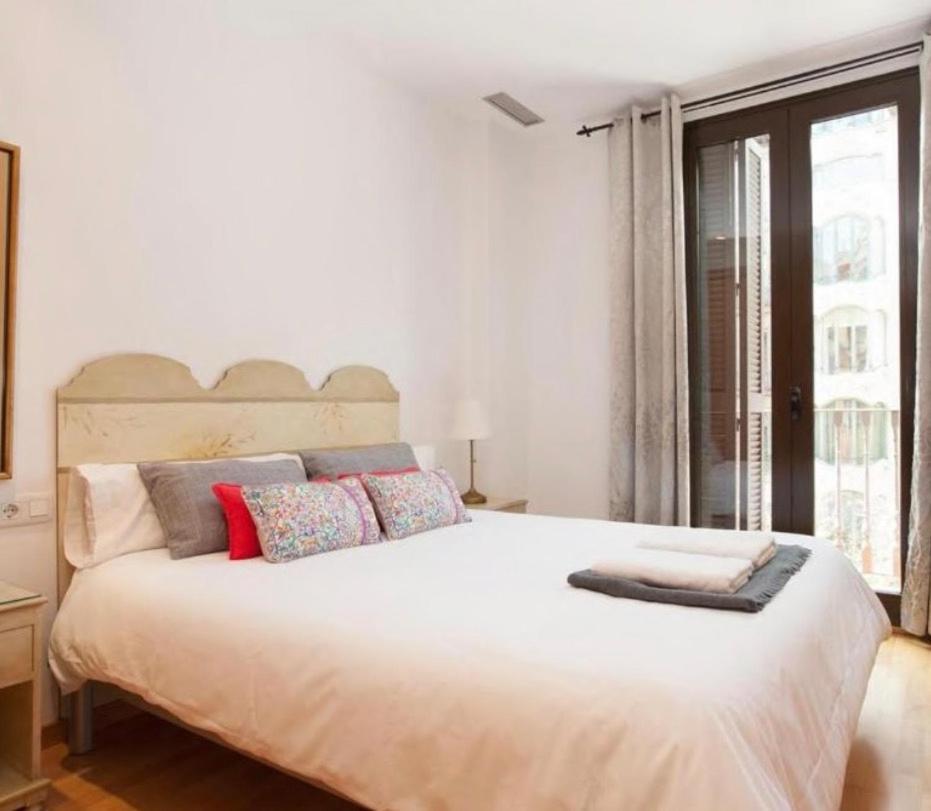 Апартаменты Sweet Bcn Rambla 48 Барселона Экстерьер фото